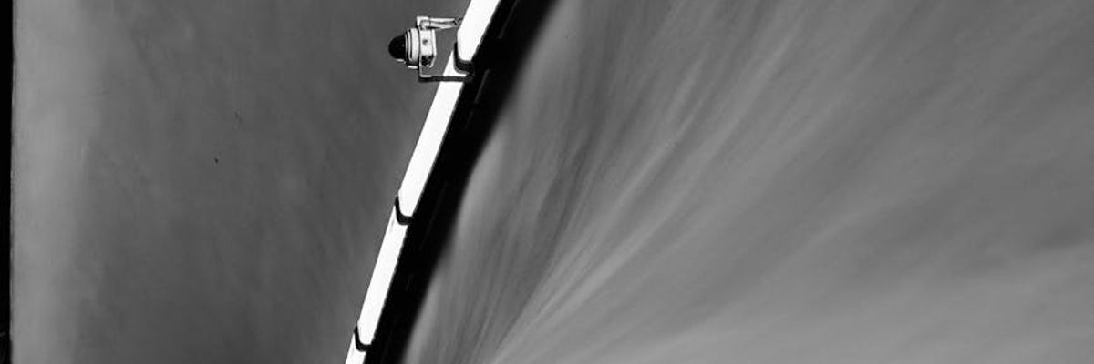 Horizontal abstract composition of glowing curves